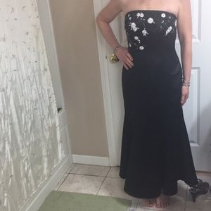 Size 10 David's Bridal black satin strapless gown